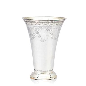 224. A Swedish 18th Century silver beaker, possibly Mikael Sedelin (1788-1807 (1809)), Sundvall 1794.