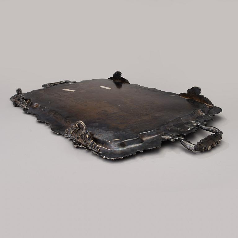 TRAY, electroplated silver, Barkers Brothers, Birmingham, last quarter of the 19th century.