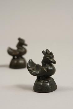 OPIUMVIKTER, 5 st, brons, Burma, 17/1800-tal.