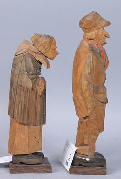 FIGURINER, 2 st, trä, Carl Johan Trygg, sign.