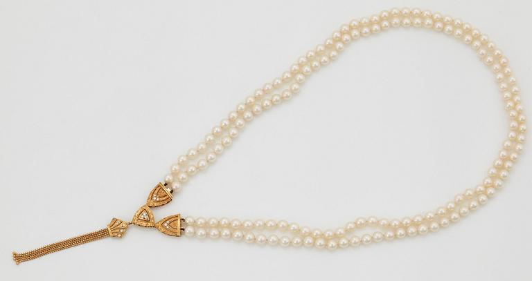 Mikomoto tvåradig collier odlade pärlor.