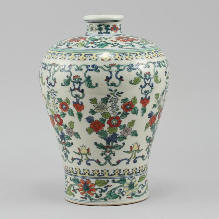 KRUS, porslin, Kina, 1900-tal.
