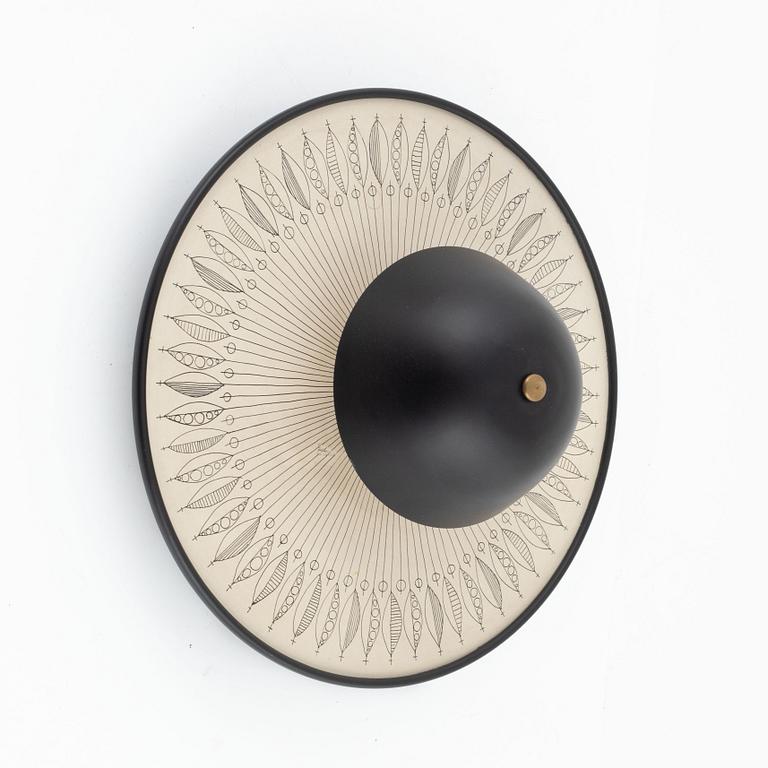 Hans-Agne Jakobsson,  vägglampa, modell "S 1744", Hans-Agne Jakobsson AB, Markaryd, 1950-tal.