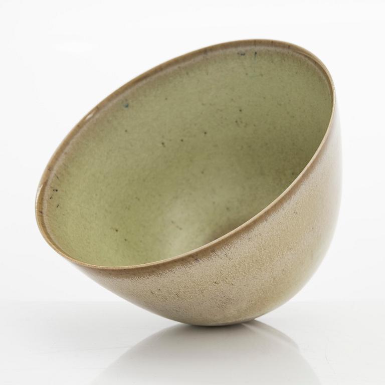 Friedl Holzer-Kjellberg, A stoneware bowl signed -F.H.Kj-.