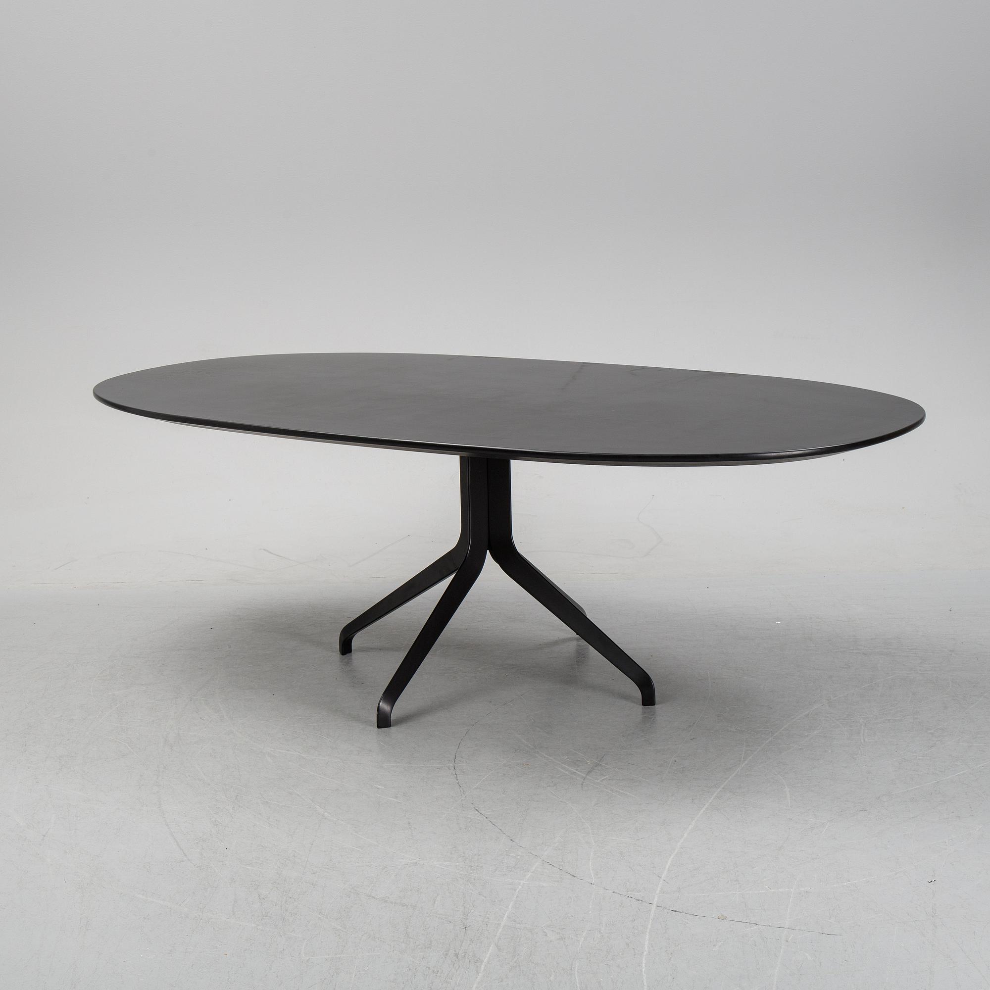 Rodolfo Dordoni, a 'Claydon' dining table, Minotti, Italy.