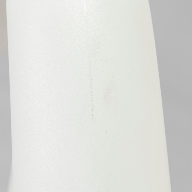 Eero Aarnio, lattiavalaisin "Flamingo", Melaja Oy.