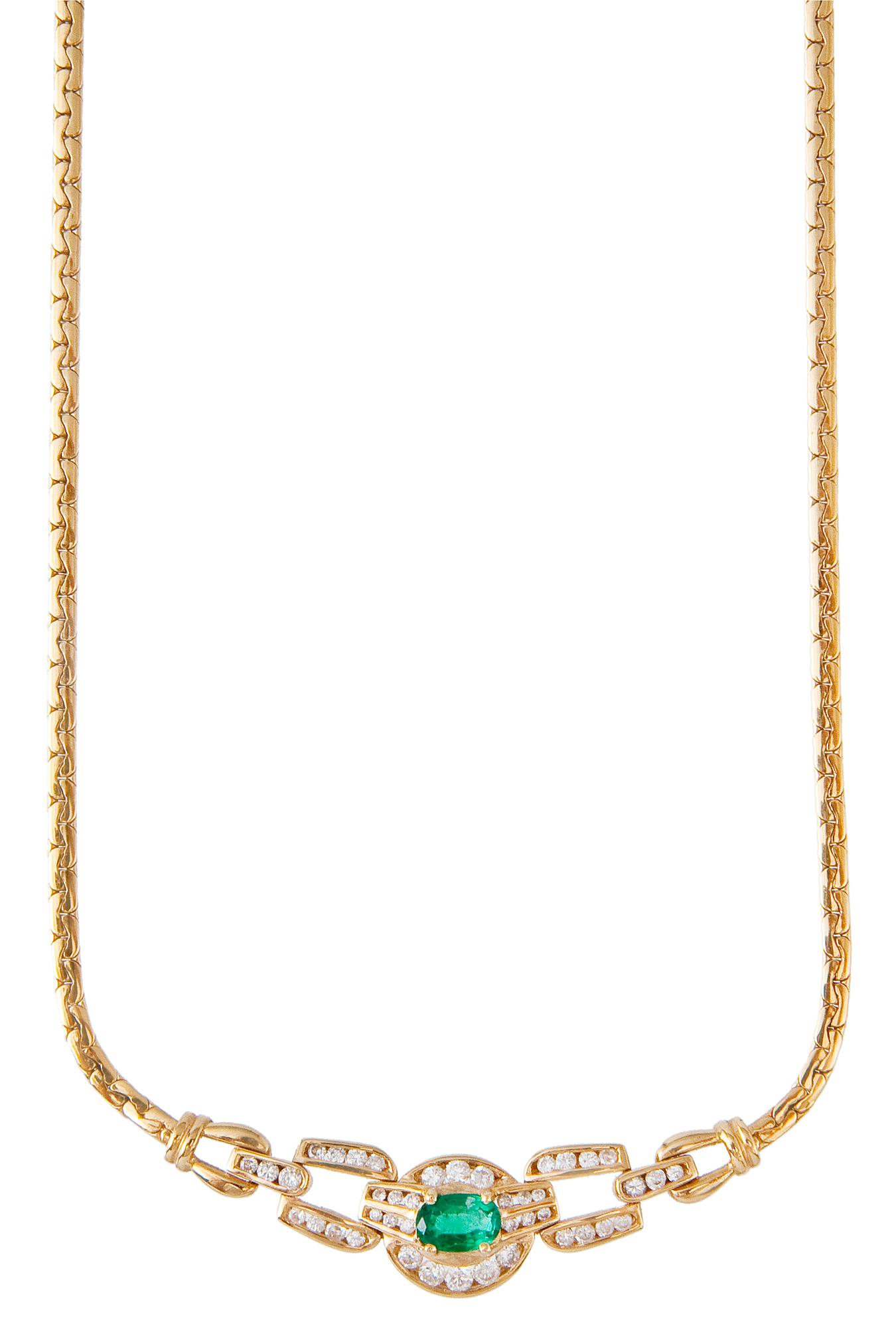 AN EMERALD NECKLACE.