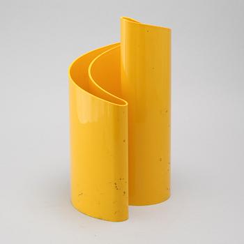 A 1970s "Deda" vase, designed by Giotto Stoppino for Heller.
