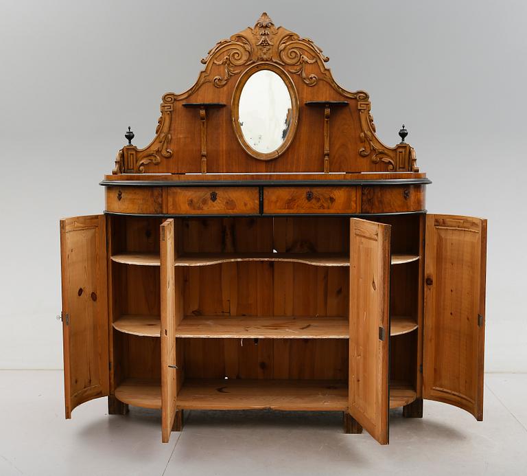 SPEGELSKÄNK, 1800-talets andra hälft.