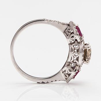 A 14K white gold ring with diamonds ca. 1.50 ct in total and rubies ca. 0.39 ct in total. GWlab-certificate.