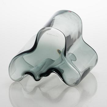 Alvar Aalto, maljakko, 3030, leimasigneerattu, Iittala, 1980-90-luku.