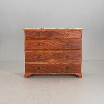 DRAGKISTA, sengustaviansk, tidigt 1800-tal.