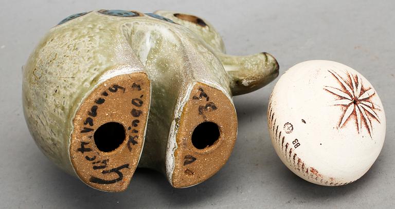 FIGURINER, 2 st, Bengt Berglund och Britt-Louise Sundell Gustavsberg, 1960-tal. Stengods och stengodschamotte.