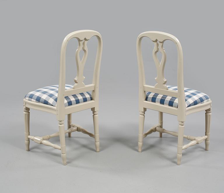 STOLAR, ett par, gustaviansk stil, "Hallunda", ur IKEAS:s 1700-talsserie, 1990-tal.