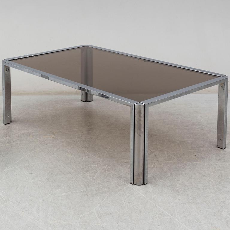 a coffee table and a side table from the late 20th century.