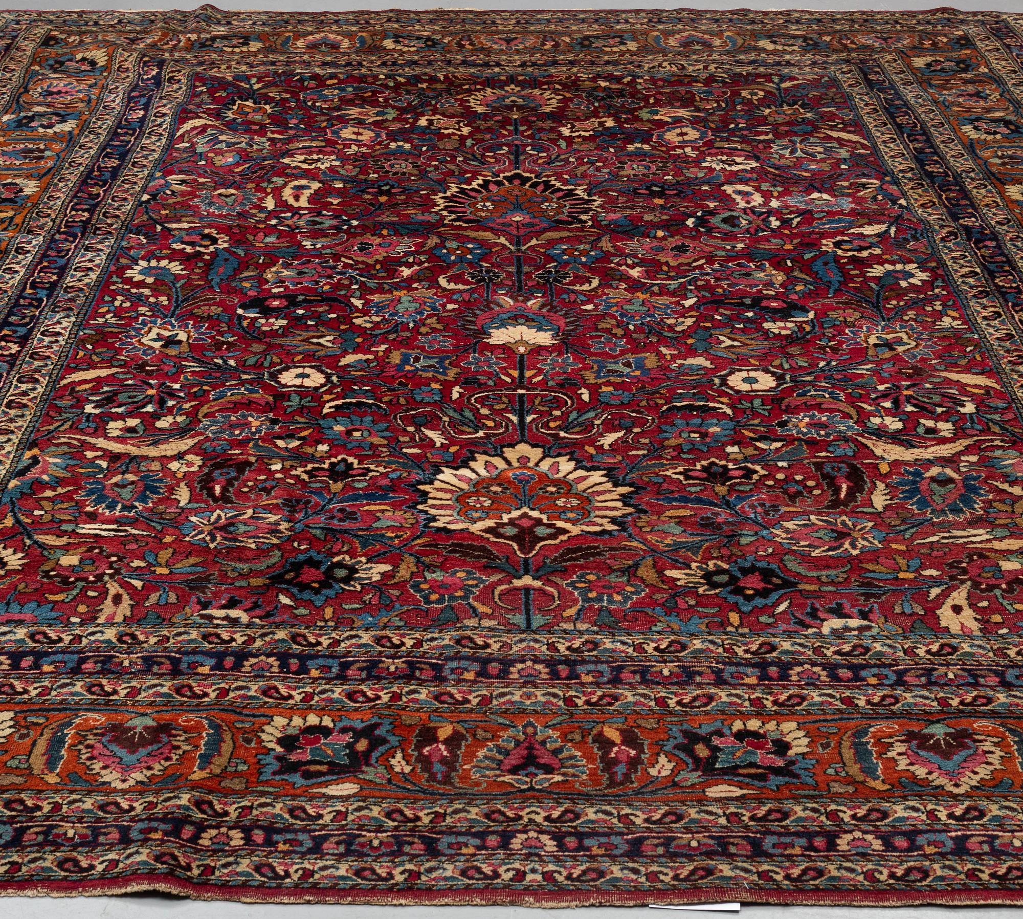 MATTA, semiantik, Meshed sannolikt Ca 404 x 310 cm.
