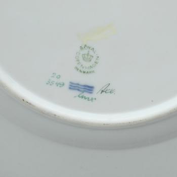 FAT, porslin, "Flora Danica", Royal Copenhagen.