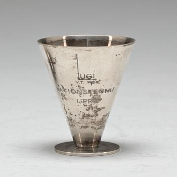 COCKTAILBÄGARE, silver, 7st. Wiwen Nilsson, Lund 1932. Vikt ca 476g.