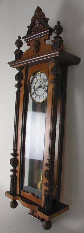 VÄGGPENDYL, 1900-talets första hälft.