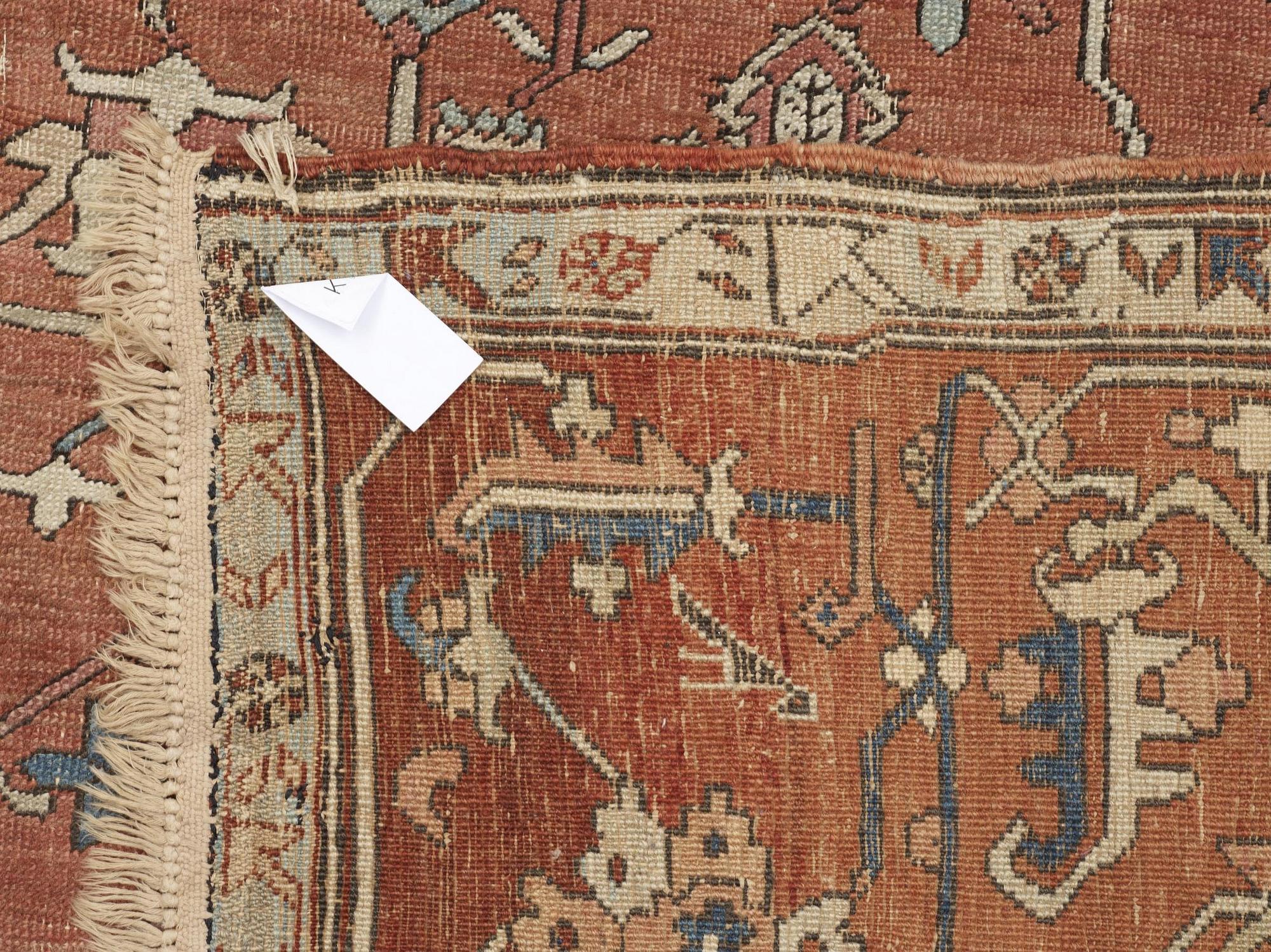 ANTIQUE HERIZ. 390 x 272,5 cm.