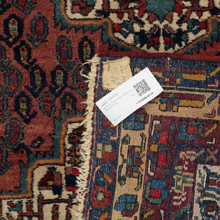 MATTA, semiantik, Afshar, ca 176 X 143 cm.