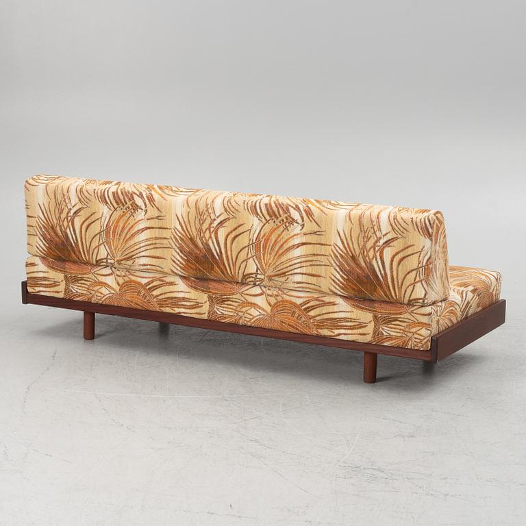 Hans J. Wegner, a GE 20 daybed for Getama, Denmark.