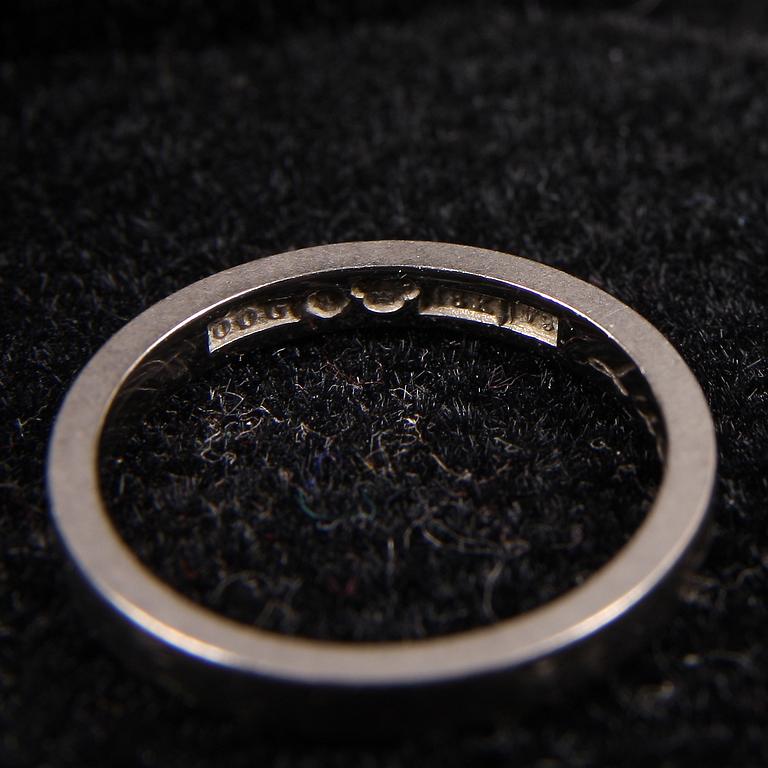 RINGAR, 5 st, 18K guld, Sverige, 1900-tal. Ca 19 g.