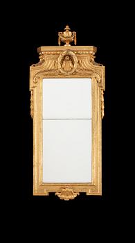 635. A Gustavian mirror by N. Sundström.