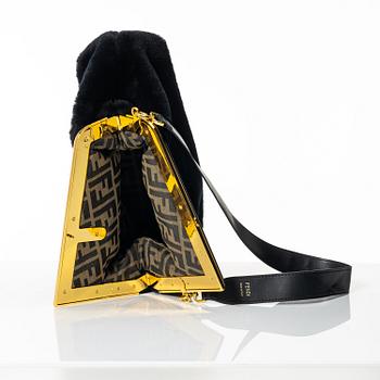 Fendi, väska, "Shearling First Midnight".