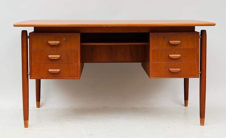 SKRIVBORD, 1900-talets andra hälft.