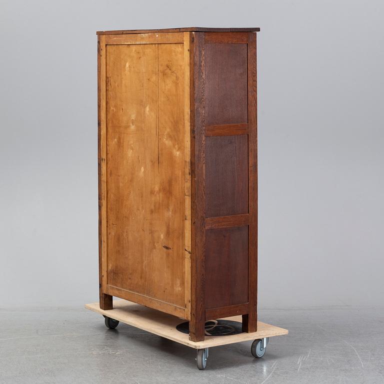 An office cupboard, first half of the 20th Century.