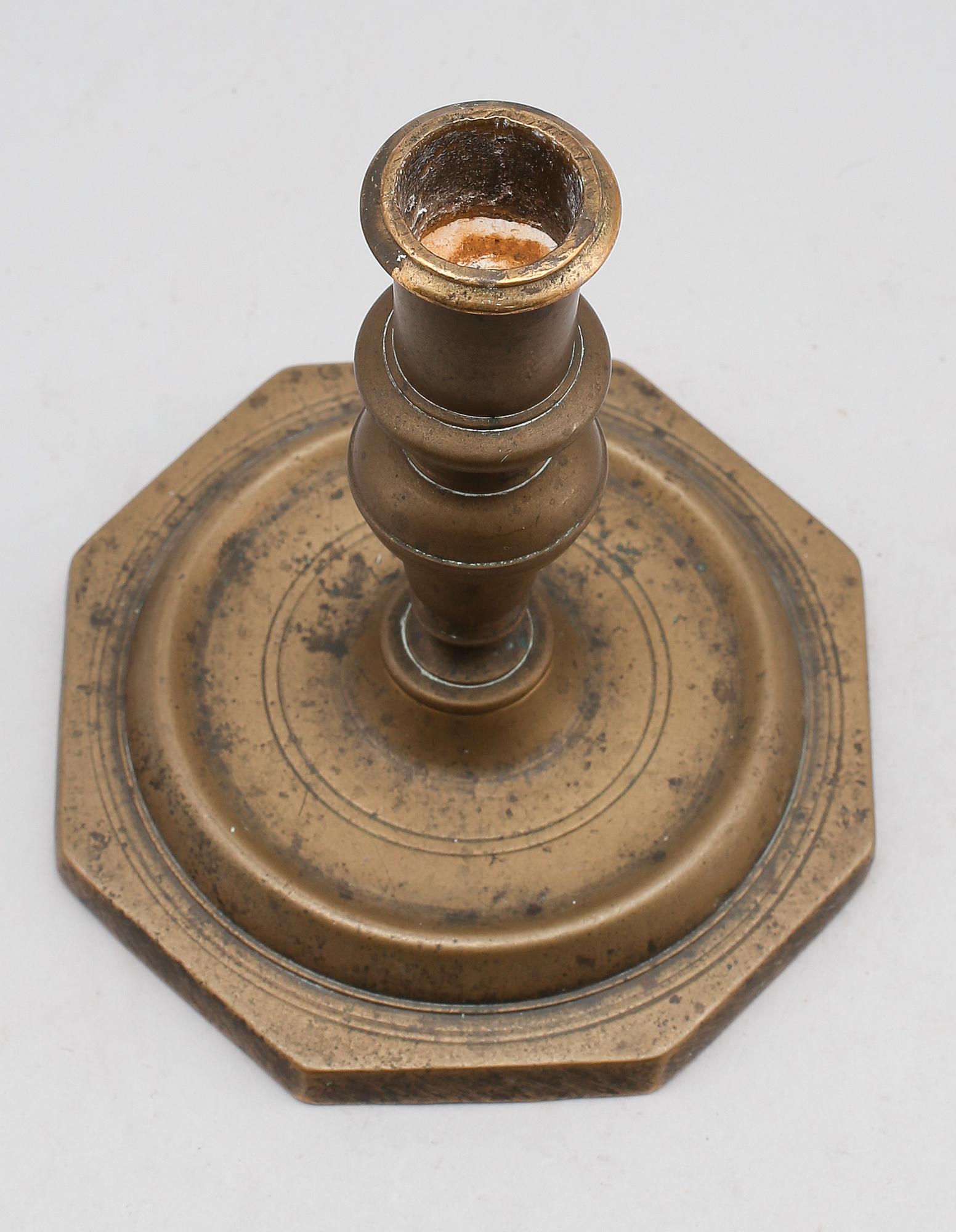 LJUSSTAKE, brons, 1700-tal.