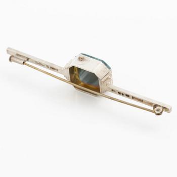 Wiwen Nilsson, a brooch, silver with banded agate, Lund 1941.