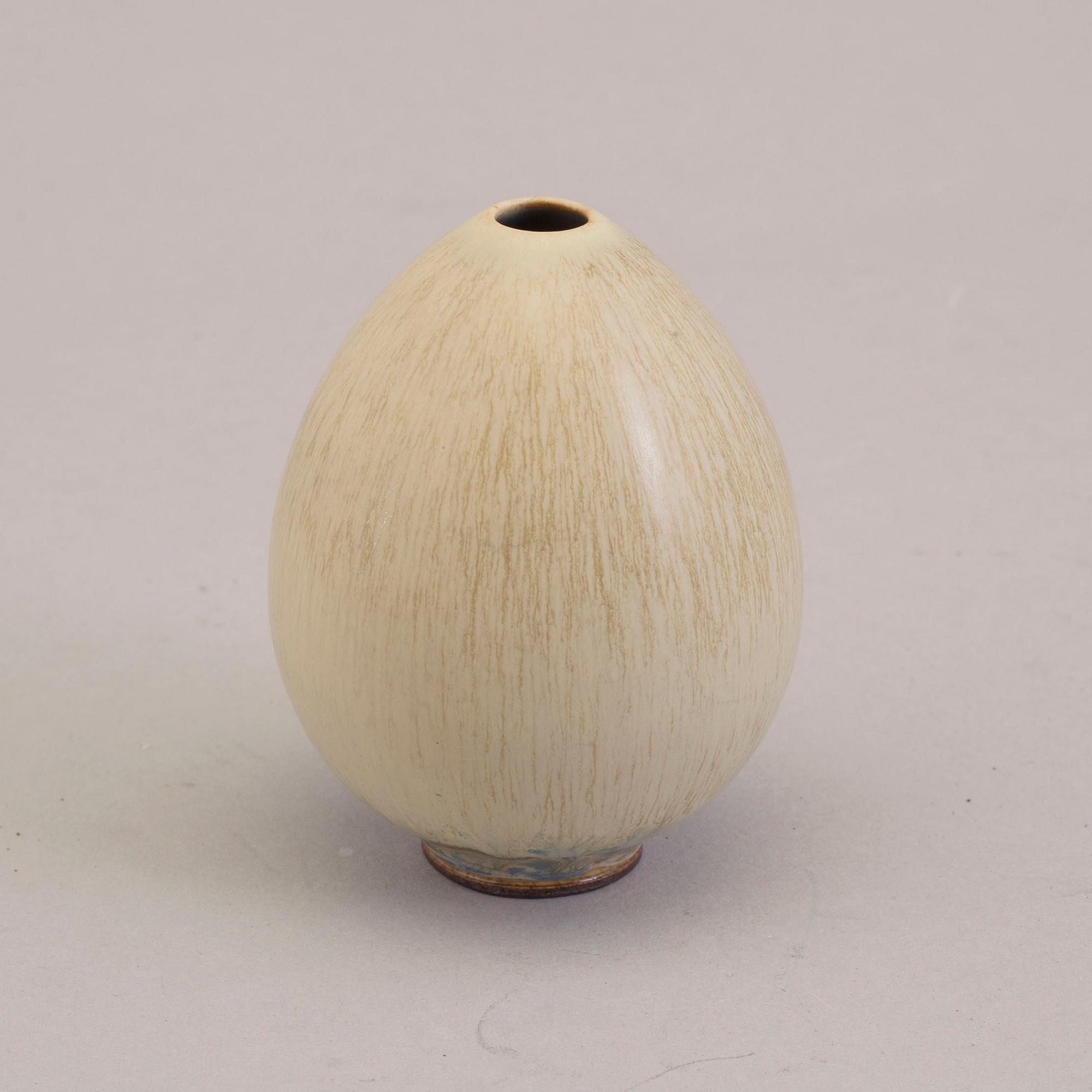 BERNDT FRIBERG, vas, stengods, Gustavsberg studio, signerad.