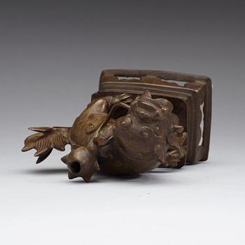 FOHUND, brons, troligen Mingdynastin (1368-1643).