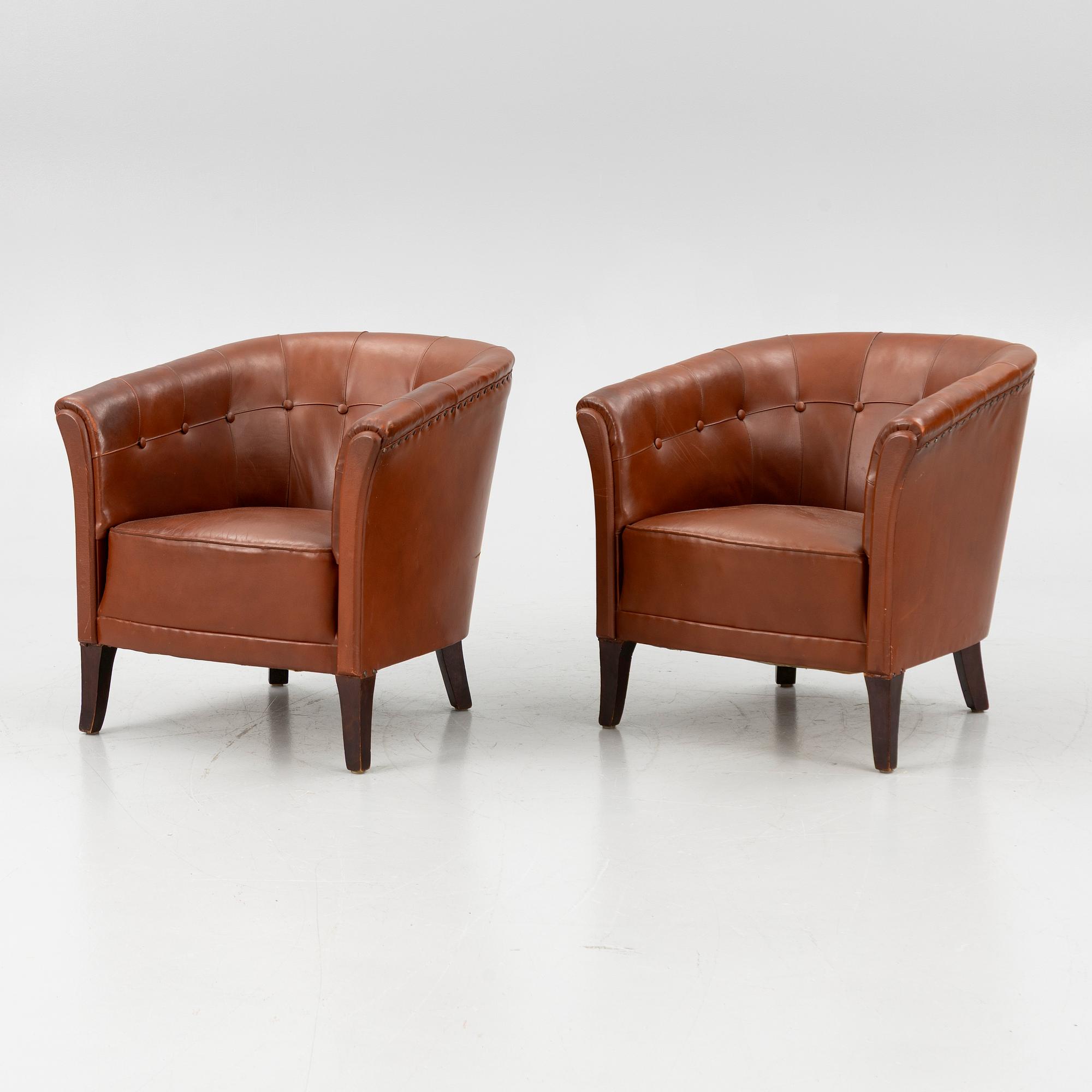 Clubfåtöljer, ett par, 1900-talets andra hälft.