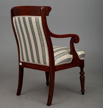 KARMSTOL, mahogny, 1900-tal.