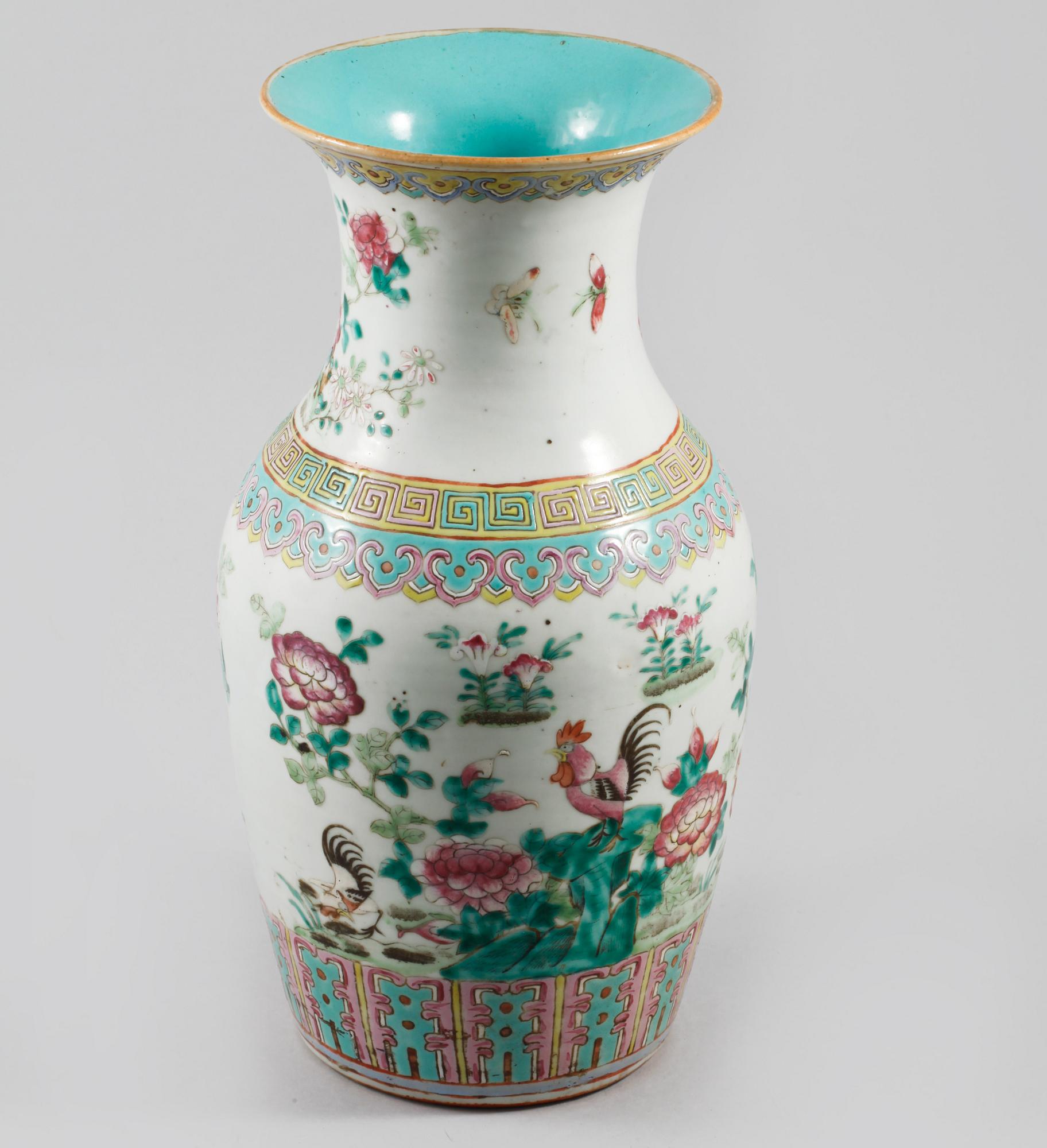 VAS, porslin, Kina, 1800-/1900-tal.