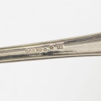 Guldsmedsaktiebolaget (GAB), a silver cutlery set, model "Svensk Spetsig", Stockholm 1955-1959 (29 pieces).
