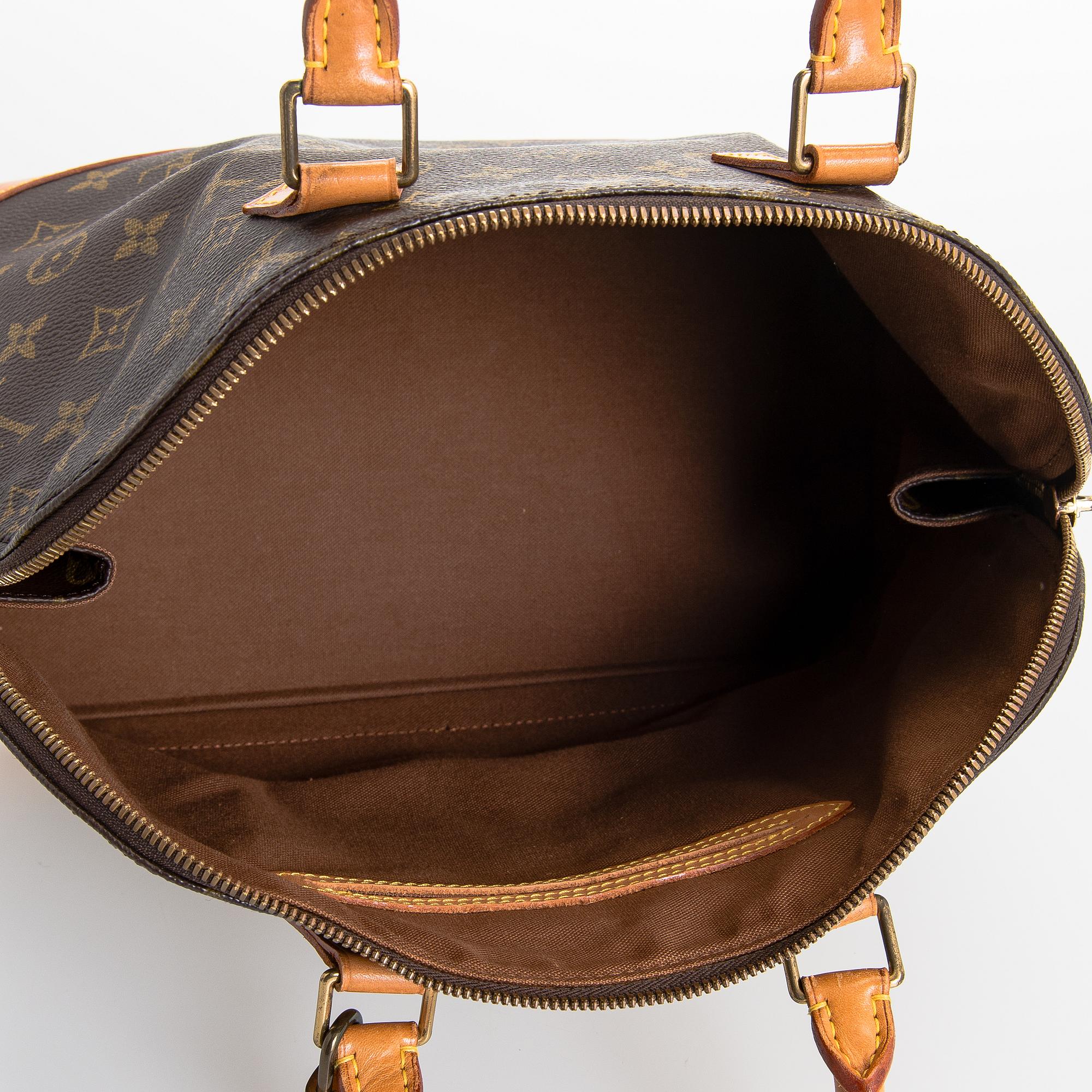 Louis Vuitton, A Monogram Canvas 'Alma' Handbag.