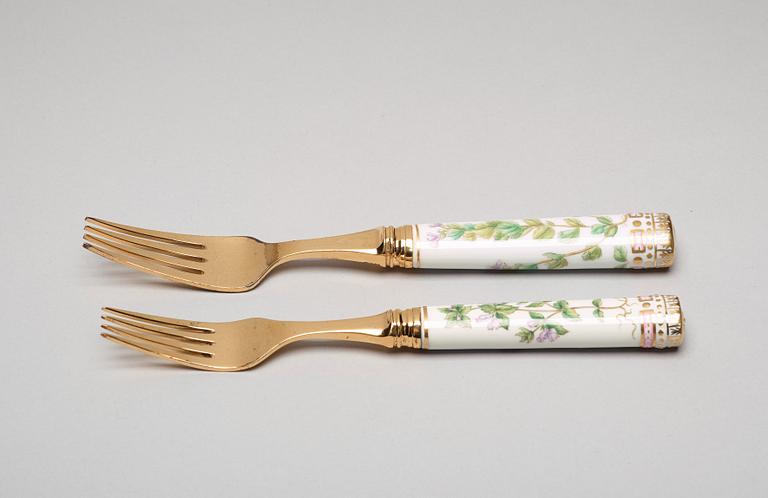 A Royal Copenhagen 'Flora Danica' dinner set for two, Denmark, 20th Century (12 pieces).