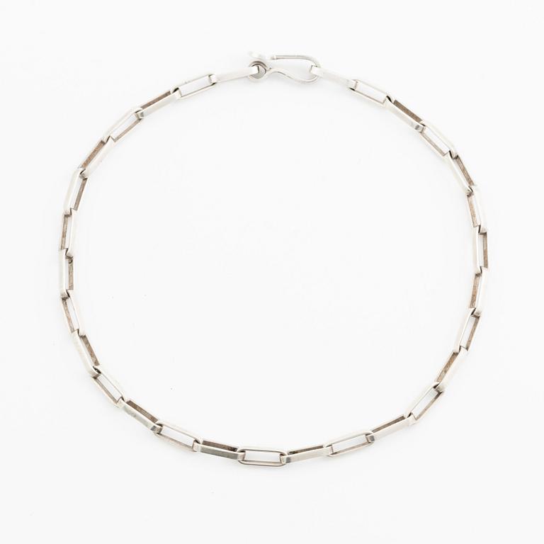 Karl-Ingemar Johansson, necklace, silver.