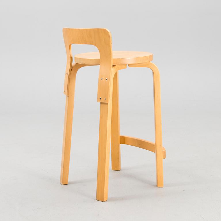 A 1980s "K 65" bar stool for Artek.