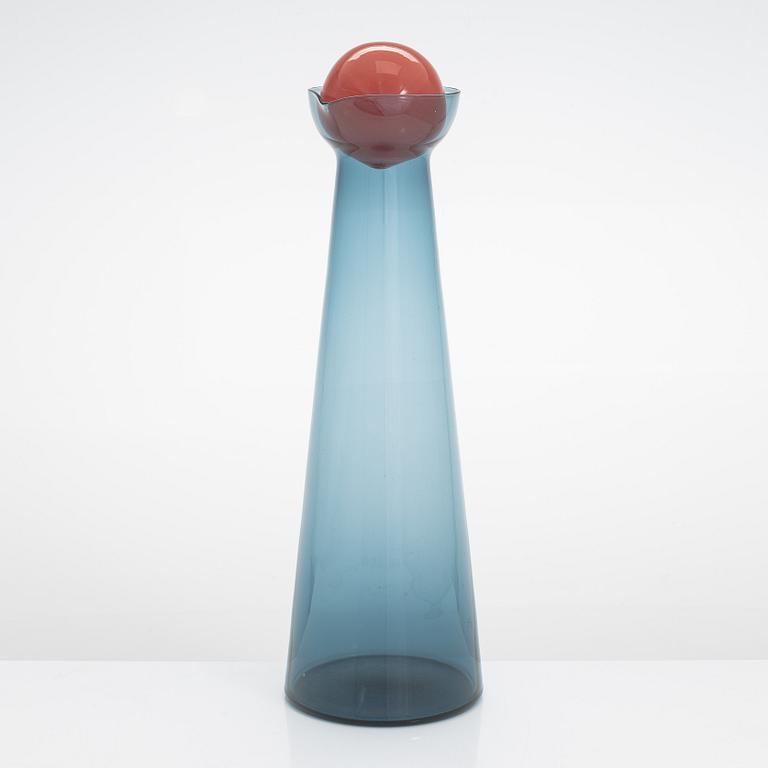 Nanny Still, karaff, 1724 "Triennale", sällsynt, Riihimäen Lasitehdas Oy. Formgiven  1955.