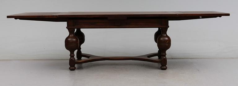 BORD, barockstil, 1900-talets första hälft.