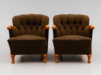 FÅTÖLJER, 1 par, 1900-talets första hälft.