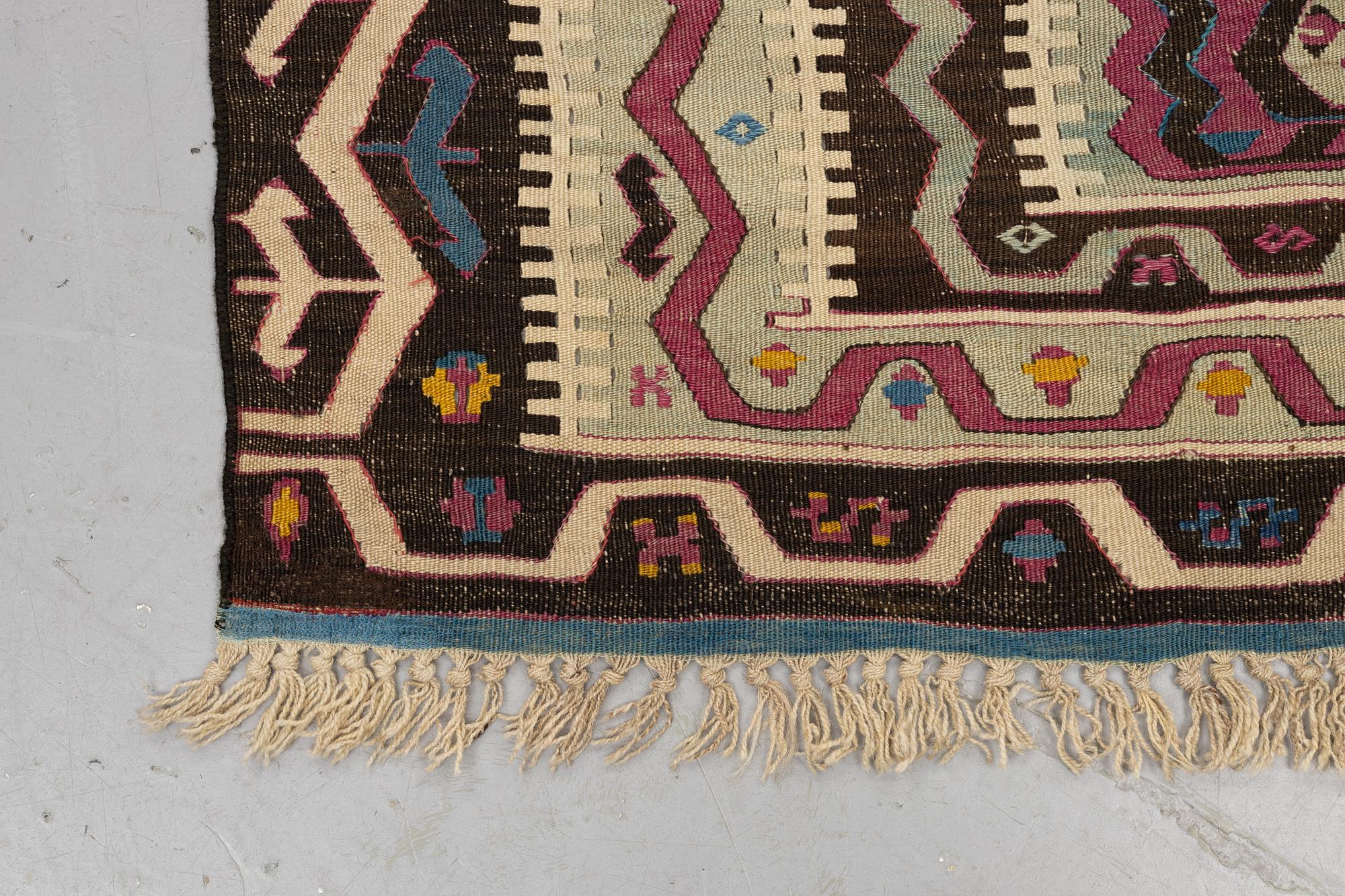 Matta, antik Anatolik Namazlyk kelim, ca 168 x 106 cm.