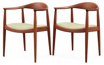 A pair of Hans J Wegner 'The Chair' by Johannes Hansen, Denmark.