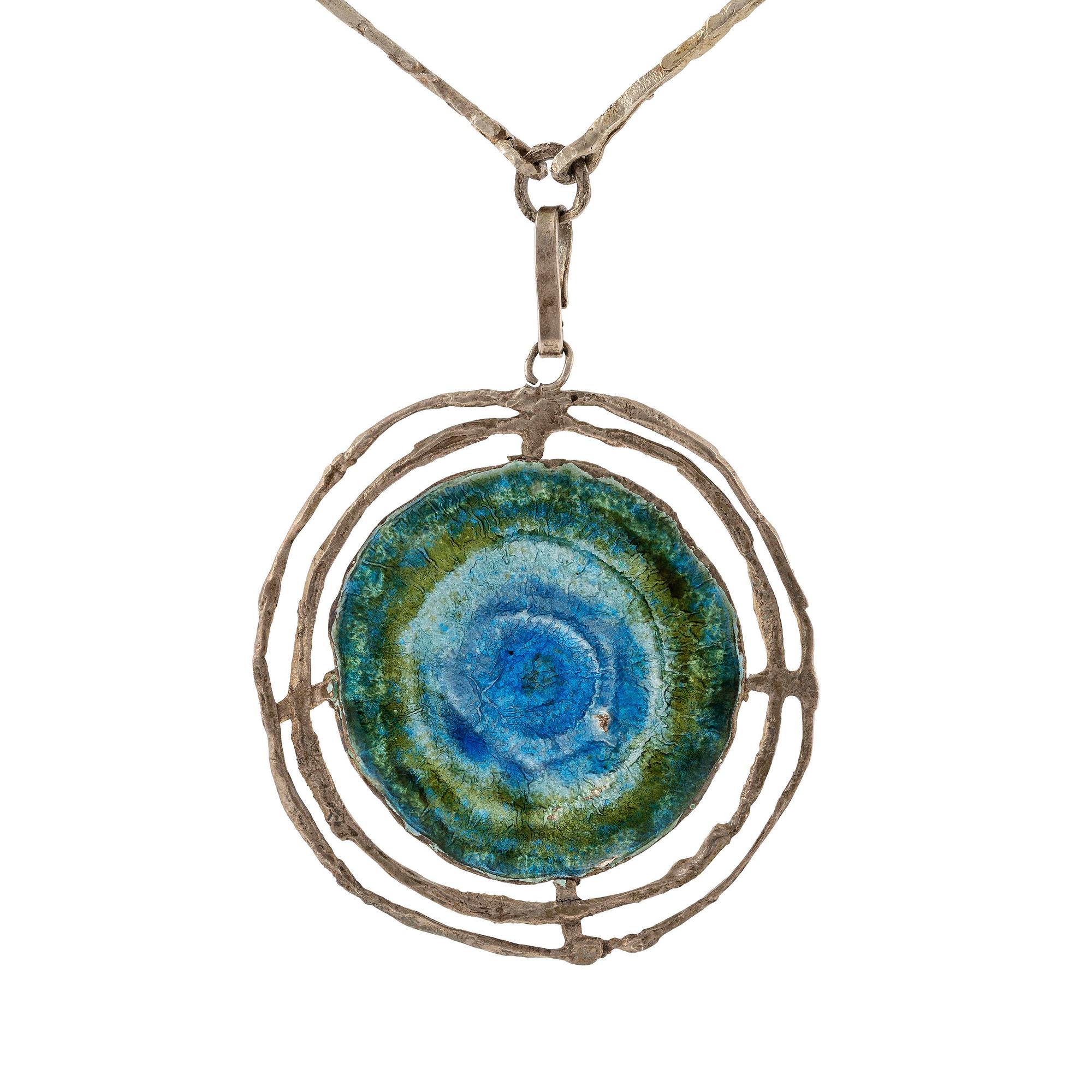 Lars Arby, a pendant with a chain, sterling silver and enamel, Gothenburg 1978.