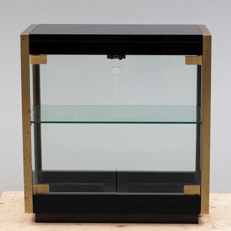 WILLY RIZZO möjligen, sideboard/vitrinskåp, Italien, 1970-tal.